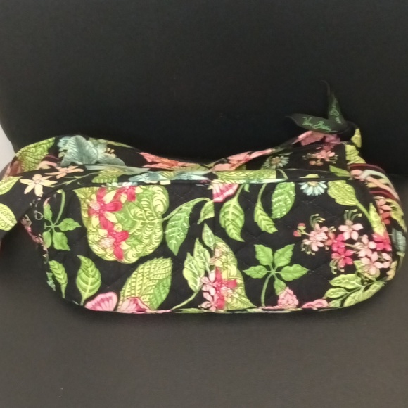 Vera Bradley small floral - Picture 4 of 4